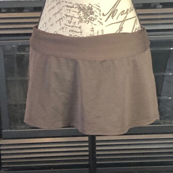 La Blanca short brown swim skirt, size 10 - Picture 1 of 5